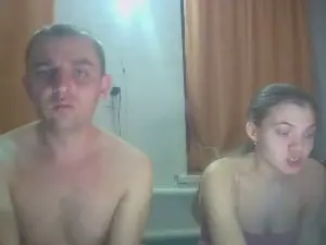 ParaNeon  live sex cam