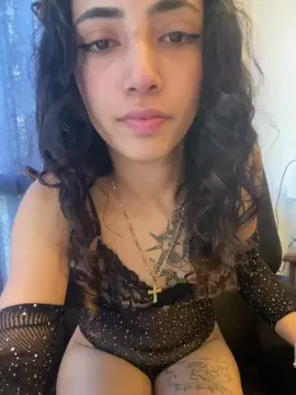 Val3nciaga  live sex cam