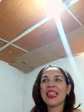 Keilahot3091  live sex cam