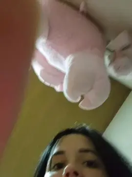 Kim19982  live sex cam