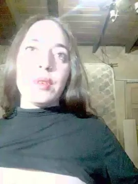 Luney5  live sex cam
