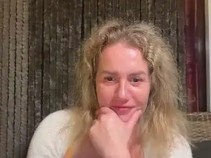 Nikky  live sex cam