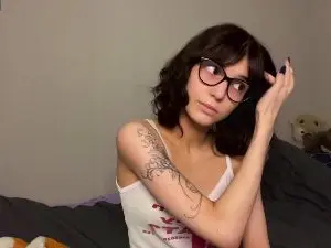 AlodiaGoodrich  live sex cam