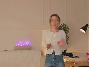 DionneBarbella  live sex cam