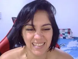 Masbandida553  live sex cam