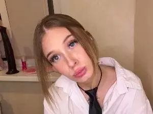 RoseReddish  live sex cam