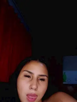 Sara_jonnes  live sex cam