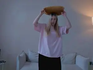 AdrianeRiggers  live sex cam