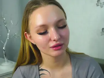 EllynMost  live sex cam