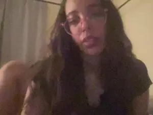 LoveliDawn  live sex cam