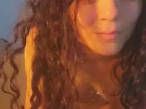 Mykymykyyyy  live sex cam