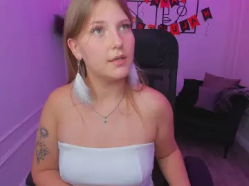 SaraMayere  live sex cam