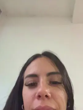 Valentina477  live sex cam