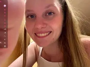 JuliannaDiehl  live sex cam