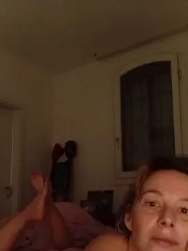 Verotika  live sex cam