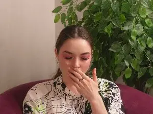 EdithGeneroso  live sex cam