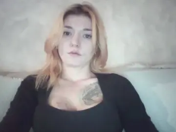 Geogina777  live sex cam