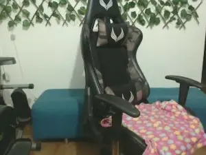 Jeiana4u  live sex cam