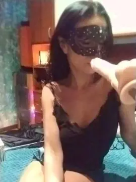 Irisnoir  live sex cam