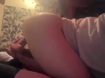 Makekittycum  live sex cam