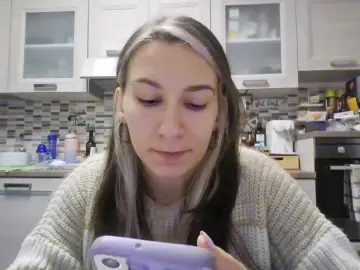 Sweetychloe2  live sex cam