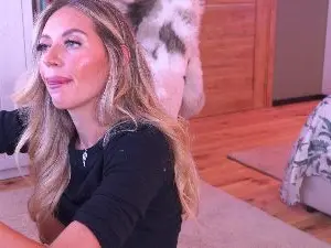 Joannespoilme  live sex cam