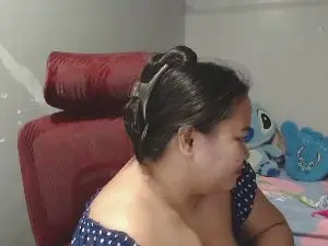 BubbleButtPinay  live sex cam