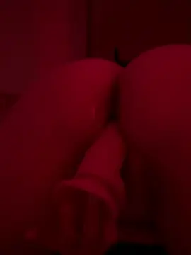 Fristsquirt  live sex cam
