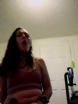 PrettieKittie  live sex cam