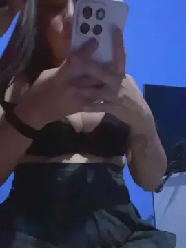 Paz_baythiare  live sex cam