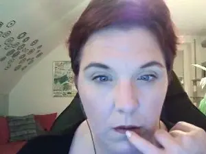 Schugga1  live sex cam