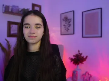 GiaPaige18  live sex cam