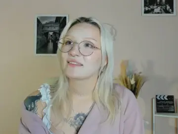 LeonilaOfallon  live sex cam