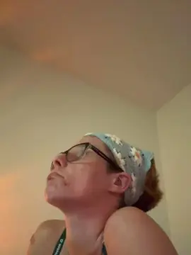 Peacelove4mine3  live sex cam
