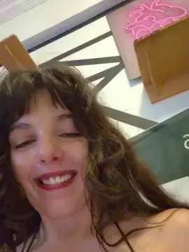 LizzieBlack  live sex cam