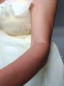 Mazlik27  live sex cam