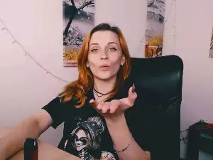 PeppyMia  live sex cam
