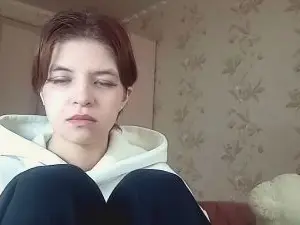AnishaGuthrie  live sex cam