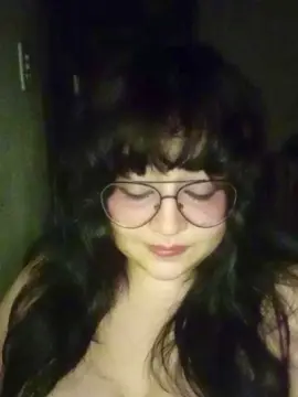 Bruxa_Oichi  live sex cam