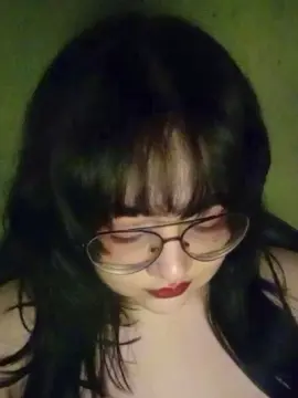 Bruxa_Oichi  live sex cam