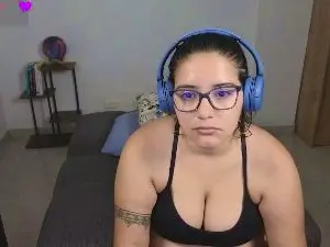 Blue_moon_  live sex cam