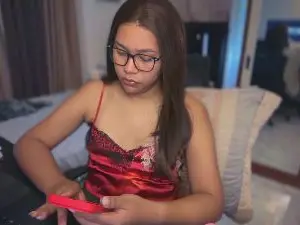 Athisa  live sex cam