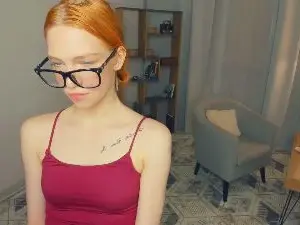 BrittniDago  live sex cam