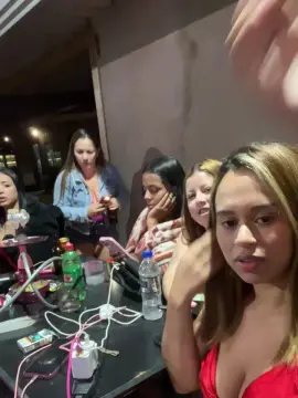 Gleciamuniz  live sex cam