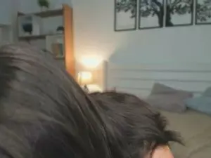 HildredUrive  live sex cam