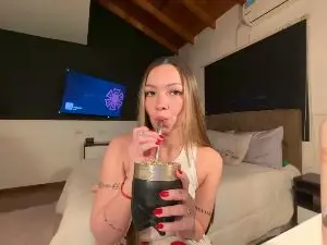 Looolitaaa  live sex cam