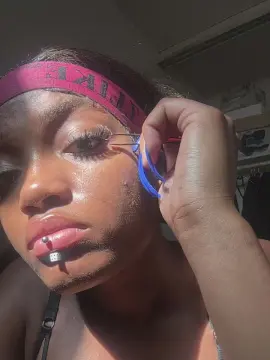 Bluefantacyy  live sex cam