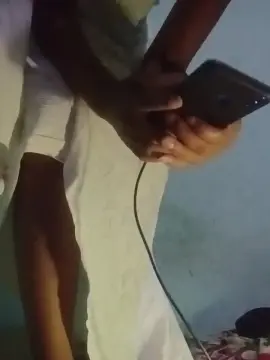 Sarah729  live sex cam