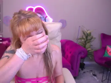 BellaLaPetit  live sex cam