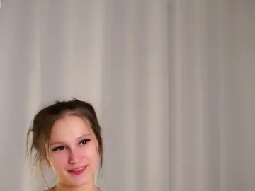 LettieDilgard  live sex cam